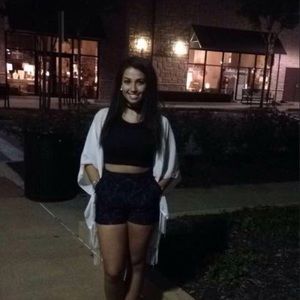 Meet your Posher, Teresa